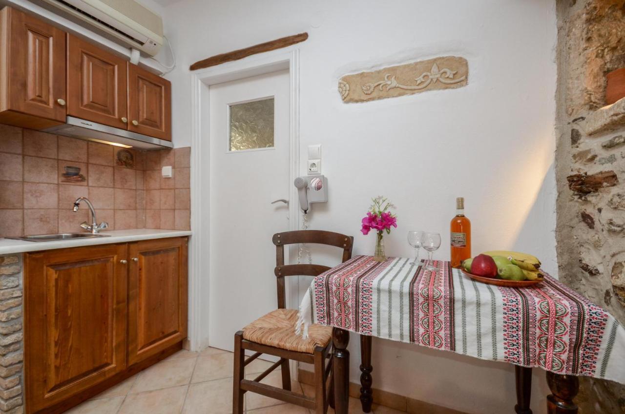 Venetiko Apartments Naxos City Dış mekan fotoğraf