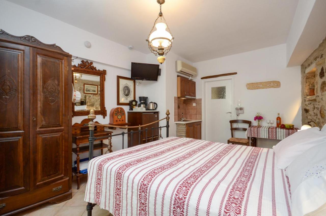 Venetiko Apartments Naxos City Dış mekan fotoğraf