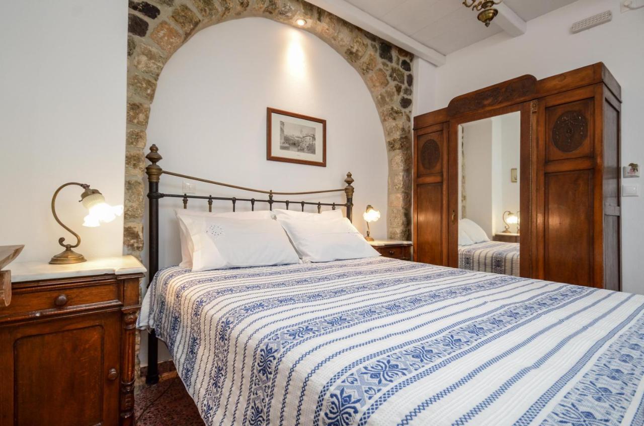 Venetiko Apartments Naxos City Dış mekan fotoğraf