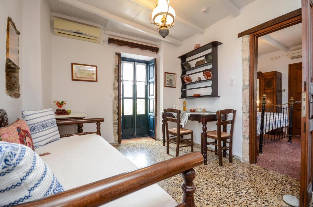 Venetiko Apartments Naxos City Dış mekan fotoğraf