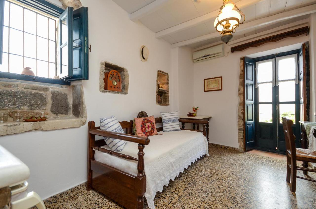 Venetiko Apartments Naxos City Dış mekan fotoğraf