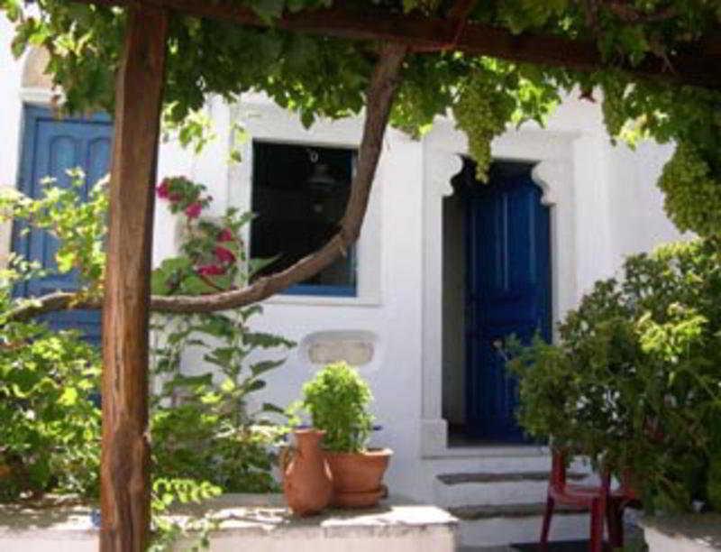 Venetiko Apartments Naxos City Dış mekan fotoğraf